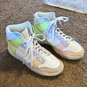 Women’s Nike Dunk High Cashmere Lemon twist white sz 8 tennis shoes sneakers